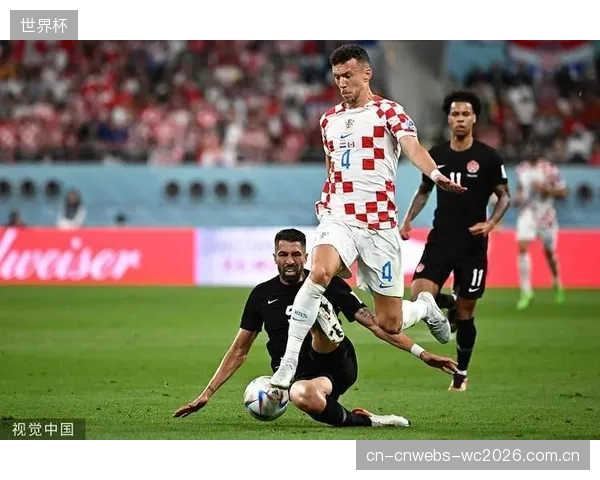 克拉马里奇展现出色禁区嗅觉，有效弥补克罗地亚队锋线终结能力短板。